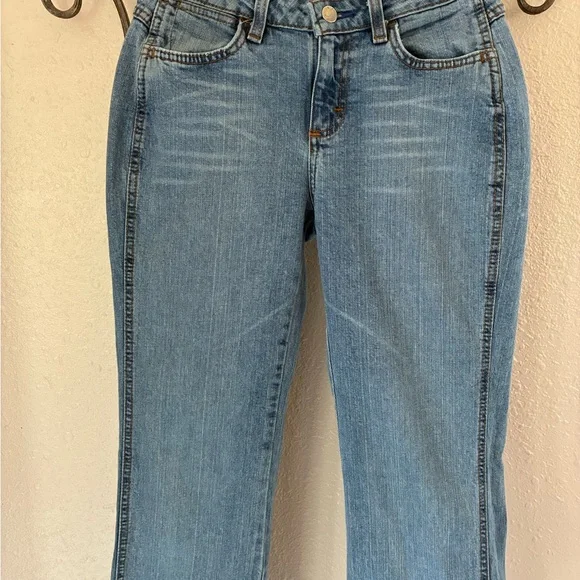 Wrangler Premium Patch Boot Cut Jeans - Picture 7 of 12